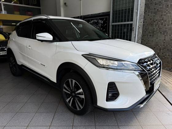 NISSAN KICKS 1.6 16V FLEXSTART EXCLUSIVE XTRONIC NISSAN KICKS 1.6 16V FLEXSTART EXCLUSIVE XTRONIC